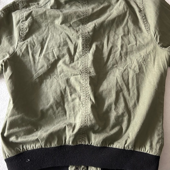 Green bomber jacket - Picture 2 of 4